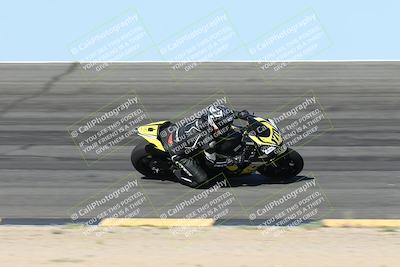 media/May-10-2025-Race Pace (Sat) [[db32fef2da]]/Vested/3-Bowl Set 1 (9am)/